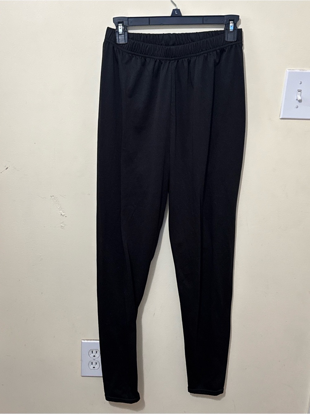 Women's Black Cropped Pull-On Pants